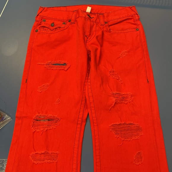 red mens true religion distressed jeans straight leg with flap pockets - Picture 2 of 6